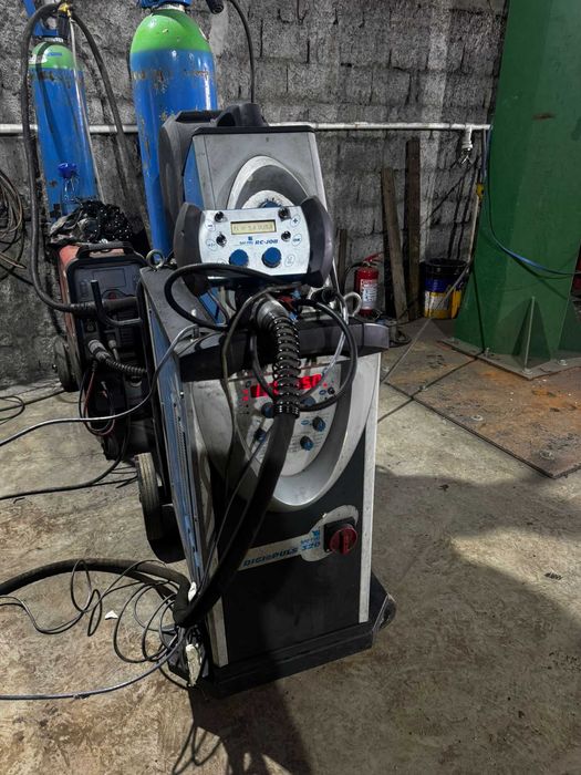 Automat sudură liniar MIG/MAG DIGIPULS 520 + tractor Weldycar