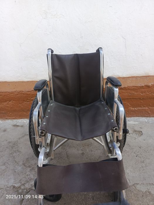 Nogironlar uchun aravacha