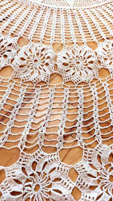 Покривка на една кука. Кръгла - 150 см.