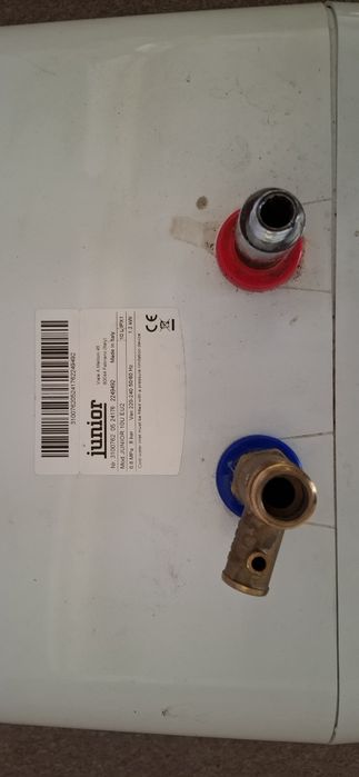 Kit Complet: 2 Boilere Junior 10L (sub chiuvetă) + Accesorii montaj (Opțional Apometru Nou)