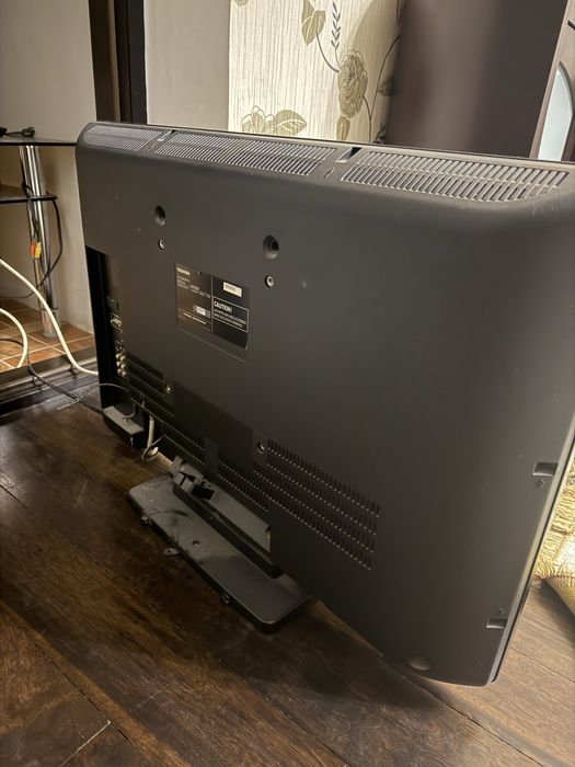 Продам телевизор