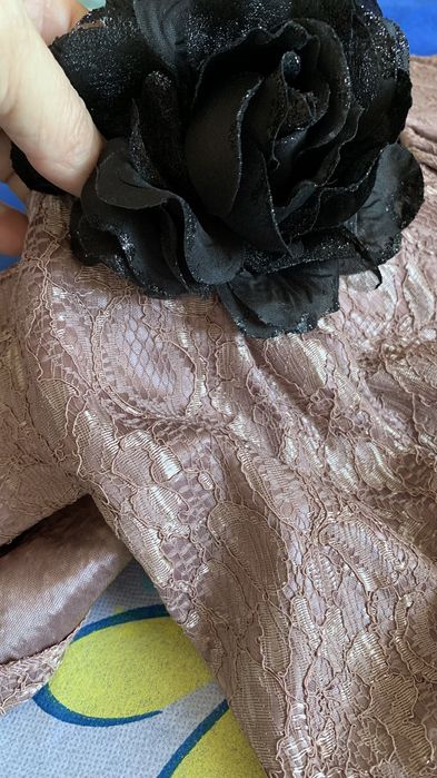 Платье б/у в отличном состоянии