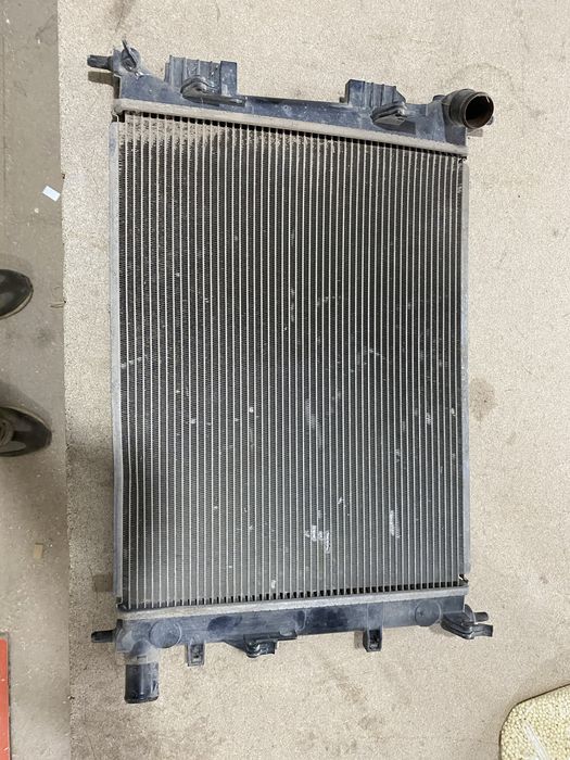 Радиатор Kia Rio 2014 года