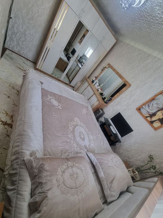 3х комнатная квартира/ 3 xonalik kvartita