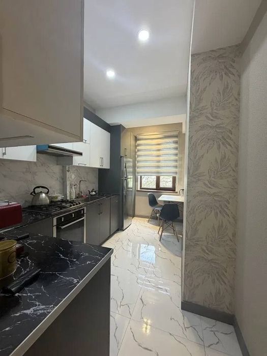 Мукимий квартира 2х комнатная Новостройка Кадастр есть 2 Этаж