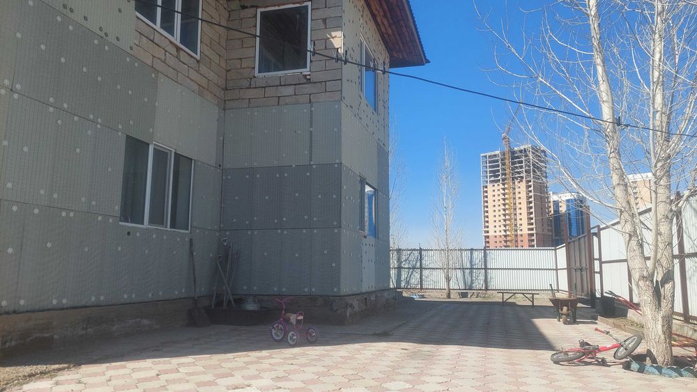 Продам коттедж недостроенный