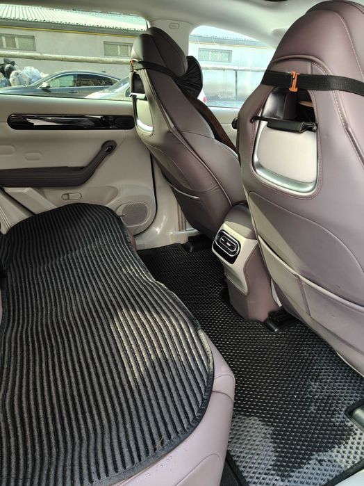 Продам свой автомобиль марки LEAPMOTOR C11 гибрид