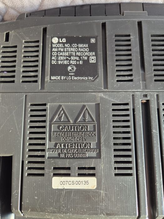 LG магнитофон. Оригинал.