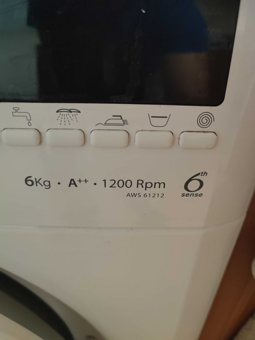 Пералня Whirlpool за части Six Sense