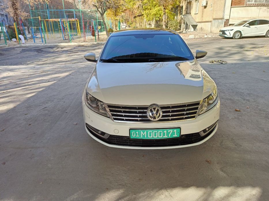 Продаётся автомобиль Седан Volkswagen Passat Coupe
