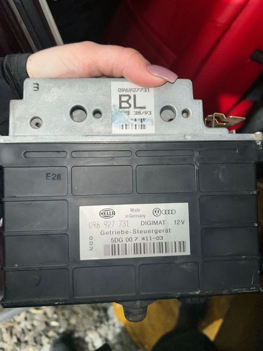 Электронный блок управления (ЭБУ) АКПП