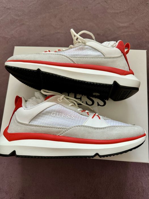 GUESS оригинални ЛЕТНИ сникърси