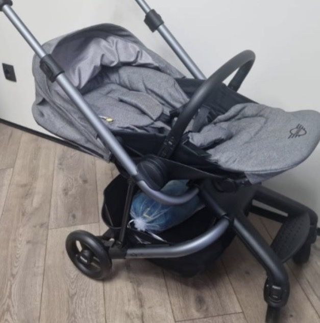 Коляска 2 в 1 Easywalker Charley MINI, серый