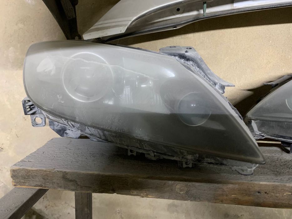 Фары 2 шт. Mazda RX-8