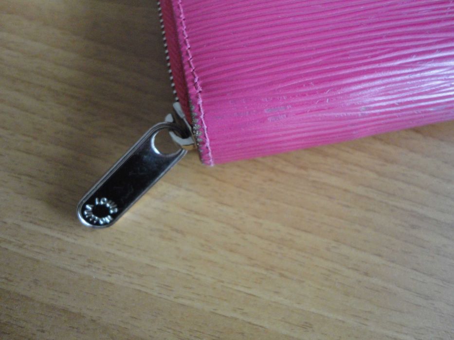 Портфейл*Louis Vuitton