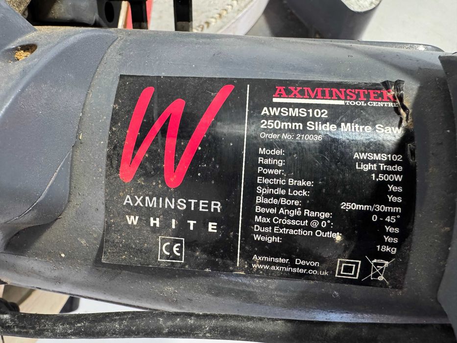 Циркуляр пендула - Axminster 1500W / 250 mm