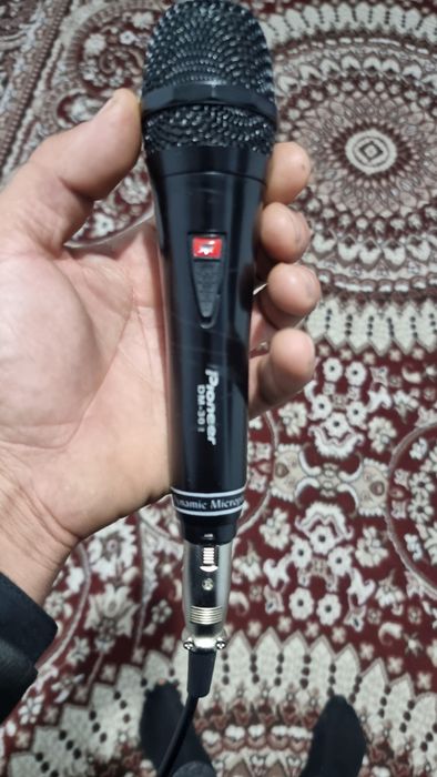 Калонка  мекрафони билан