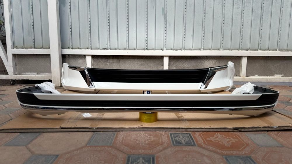 Обвес на Land Cruiser 200