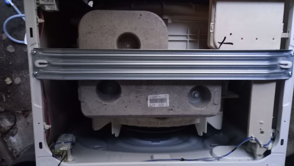 Пералня Whirlpool за части FFS7238BEE