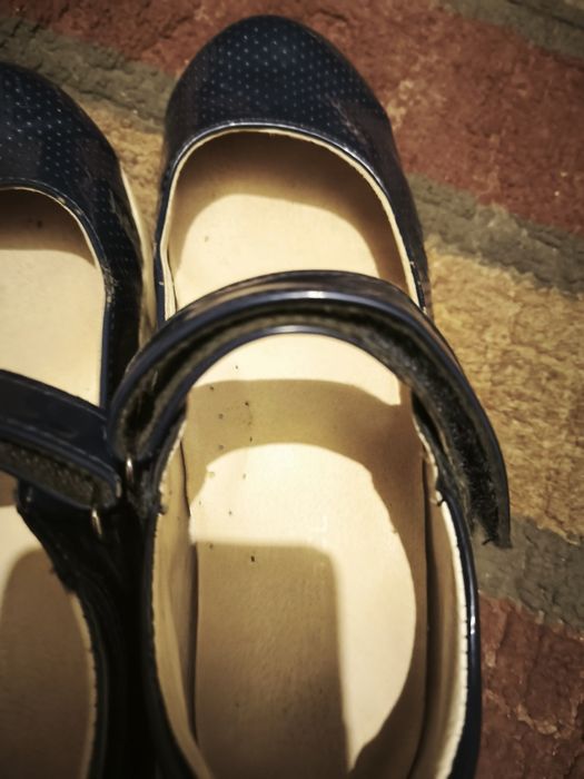 Срочно продам туфли