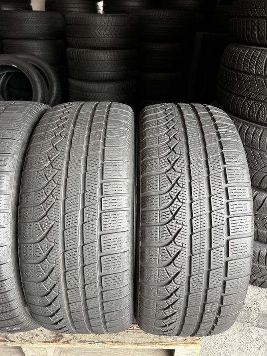 4 anvelope iarna 275/40/19 + 245/45/19 , Pirelli * , DOT  2023/2024 !