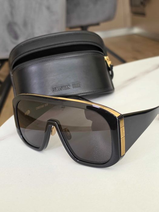 Christian Dior Diorgraphique M2U (форма маска/D-frame в черен цвят Shiny Black с нюанс 10A0)