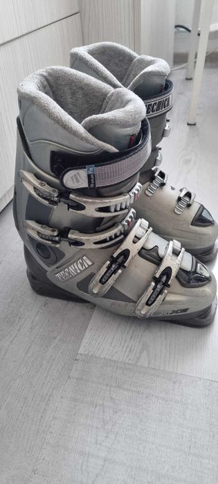 Clapari TEHNICA 290 mm , marimea 38-39: