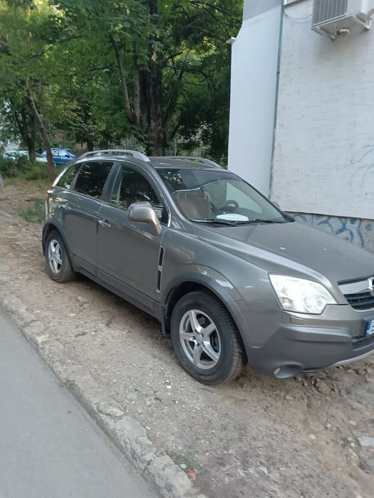 Продавам джип Опел Антара