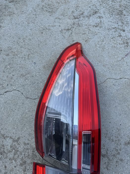 Продавам стопове за ford s-max 2012-2014