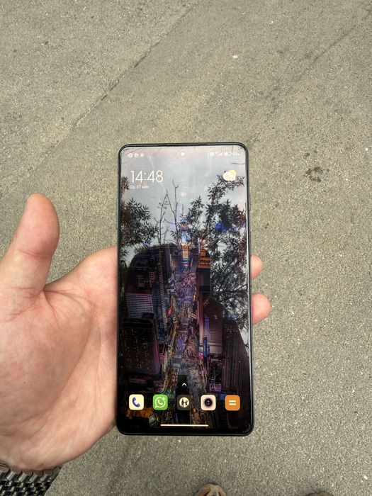 Diaomi black shark 5 pro 12/256 gb