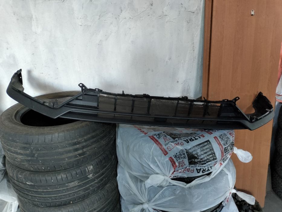 Губа нижний абсорбер Jetour x70plus