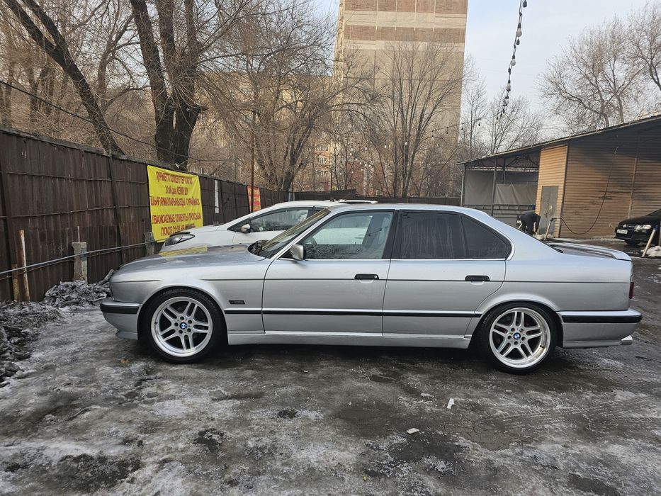 Продам BMW E34 рестайлинг