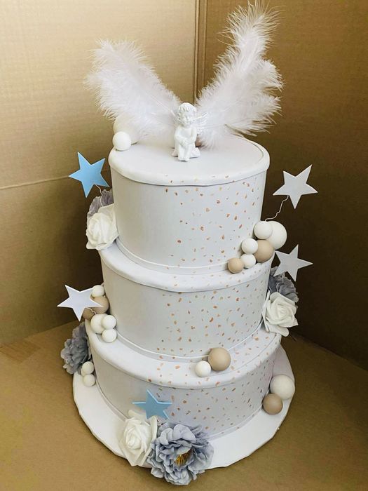 Бутафорна торта под наем 16€