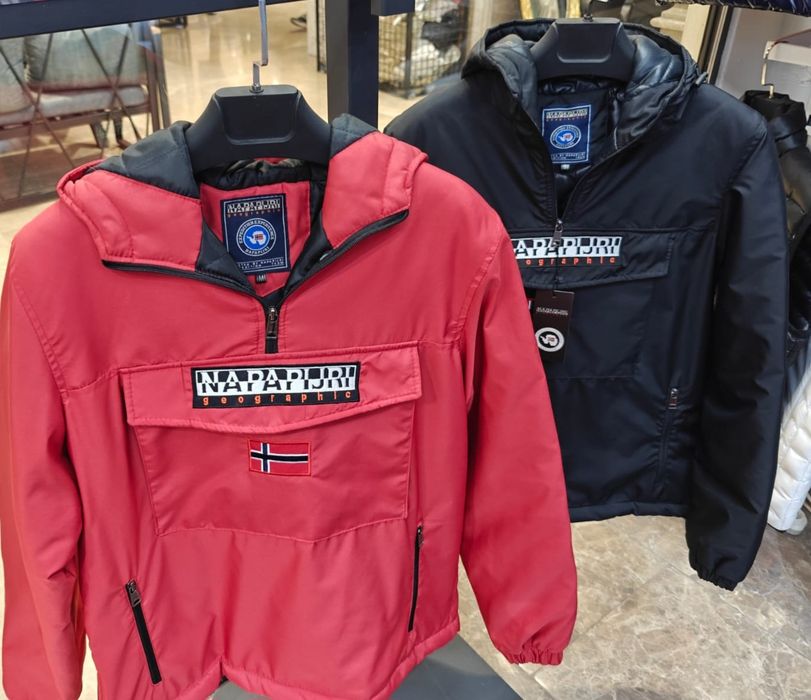 Мужские куртки Napapijri.