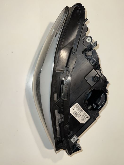 VAND faruri BMW F10/11 OEM