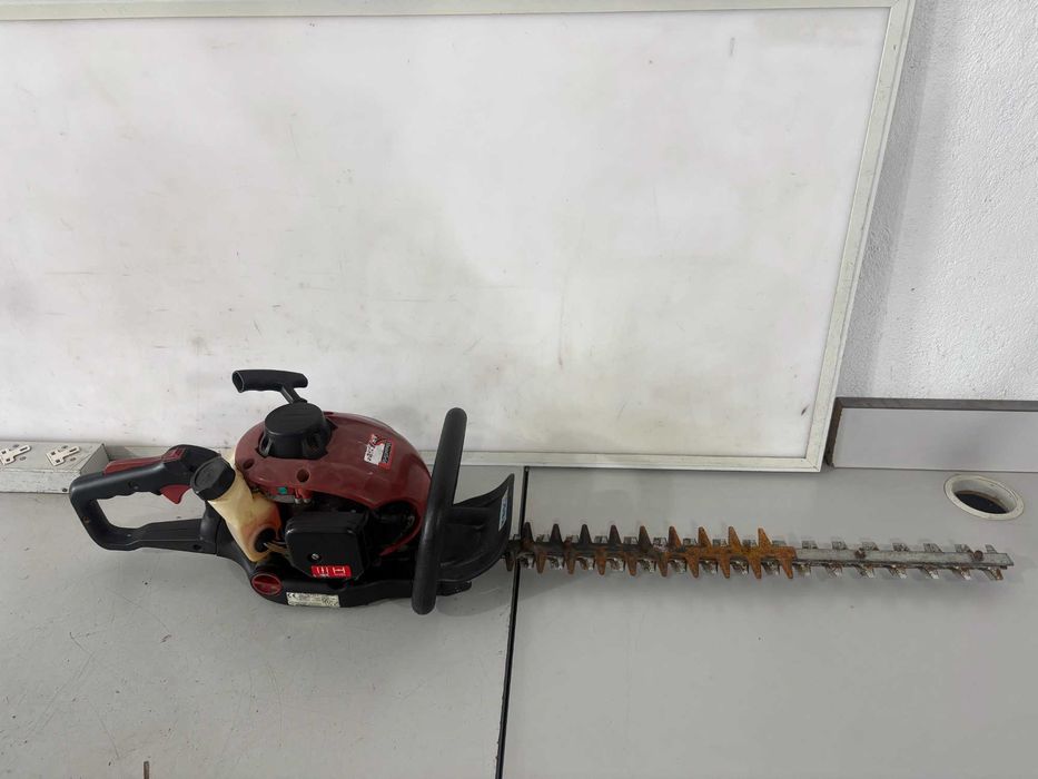 Храсторез бензинов - Mountfield MHJ2424