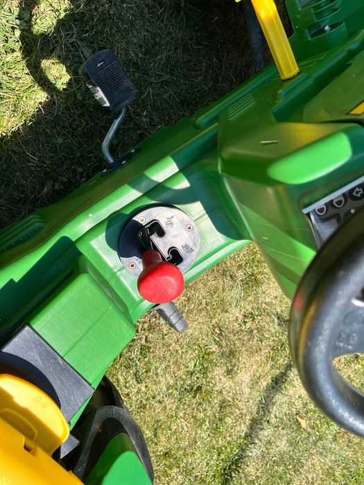 Педално тракторче John Deere с преден товарач Farmtrac