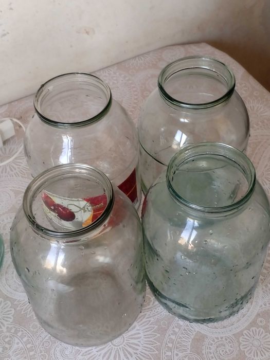 Продам банки стеклянные, разные