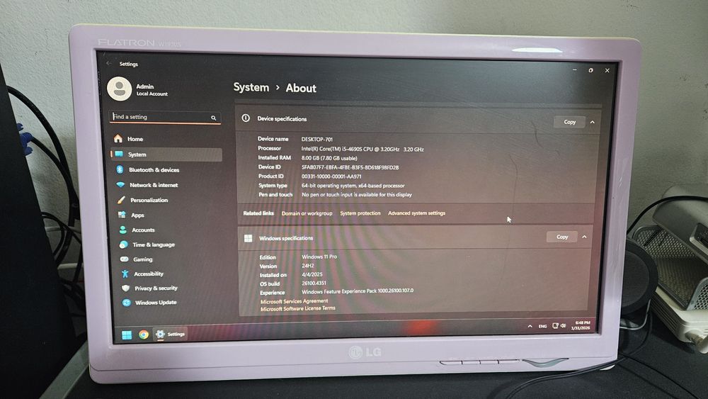 Computer complet cu monitor LG tastatură și mouse i5 Windows 11 SSD