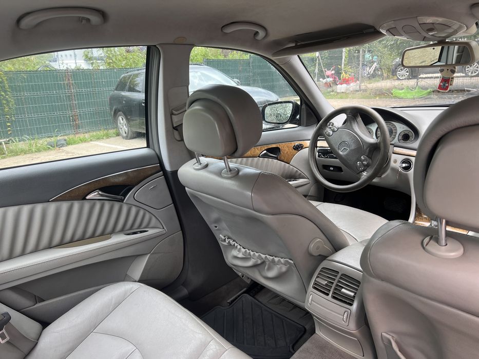 Mercedes w211/2006