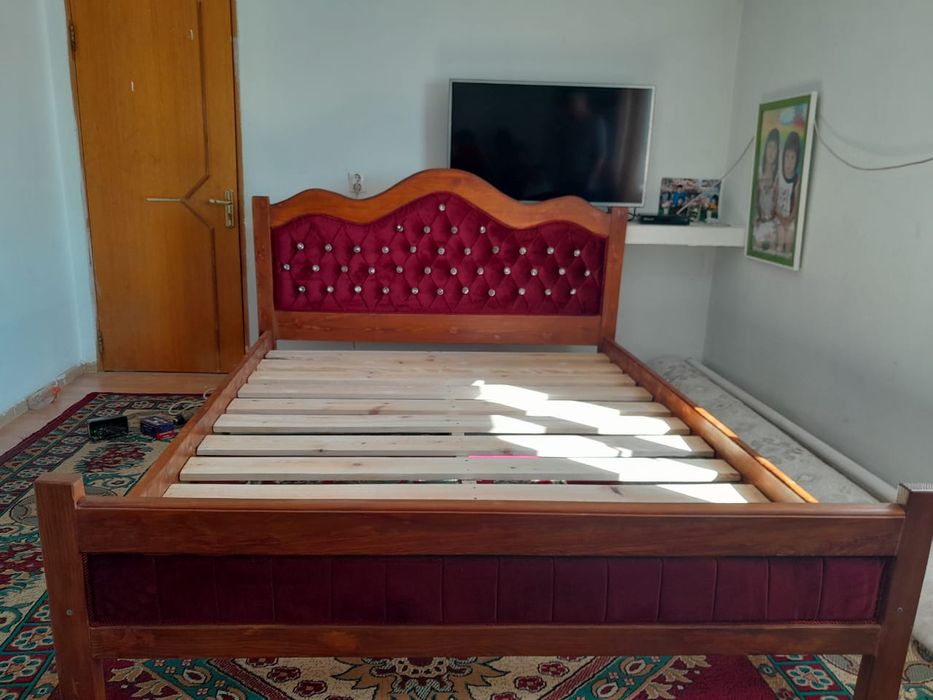 Кровать ручная работа