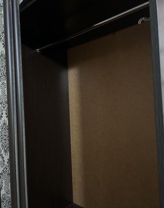 Шкаф плательный