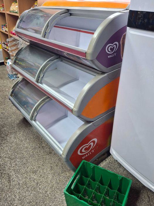 Продавам фризер на