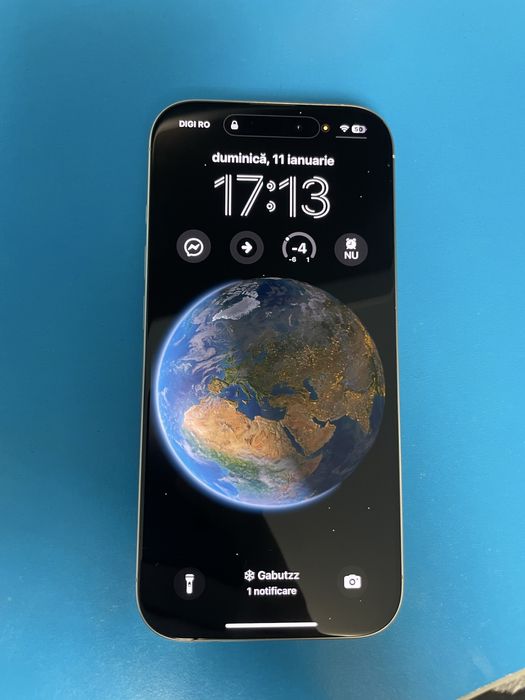 Iphone 16 Pro 256gb +plus husa Mobilfox