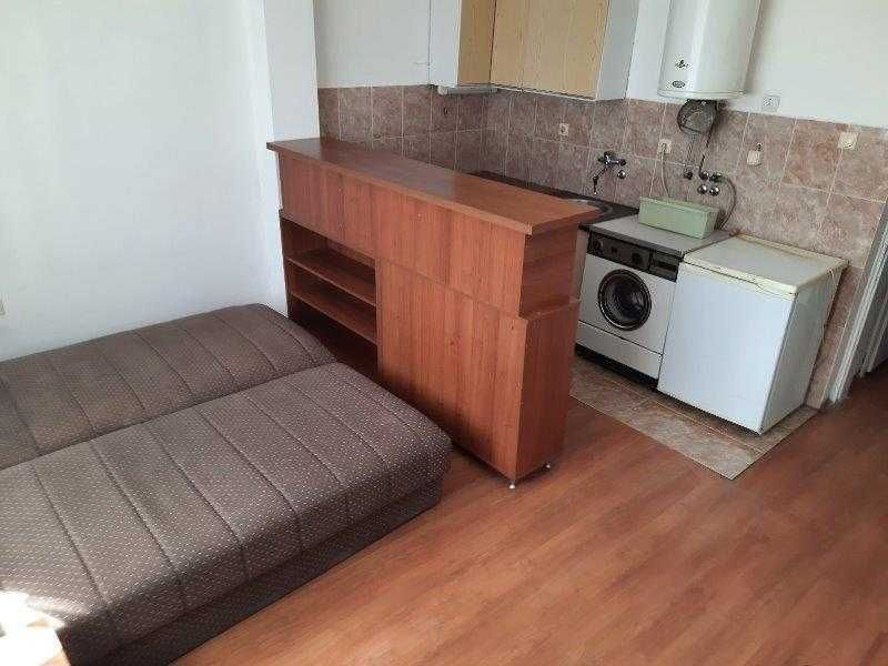 Дава се под наем Едностаен апартамент в Пловдив, Каменица 1 - 34 кв.м за 158.1 € - Снимка #1