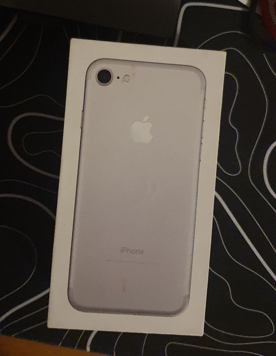 Продам Iphone 7 128gb, серый