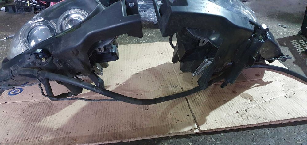 Far faruri xenon bixenon BMW seriea 3 E92 E93