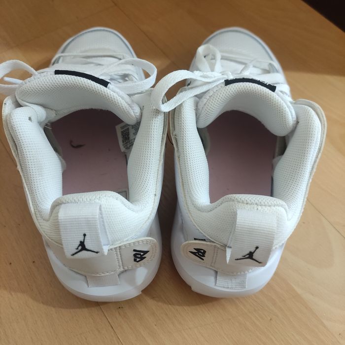 Детски маратонки Nike Jordan