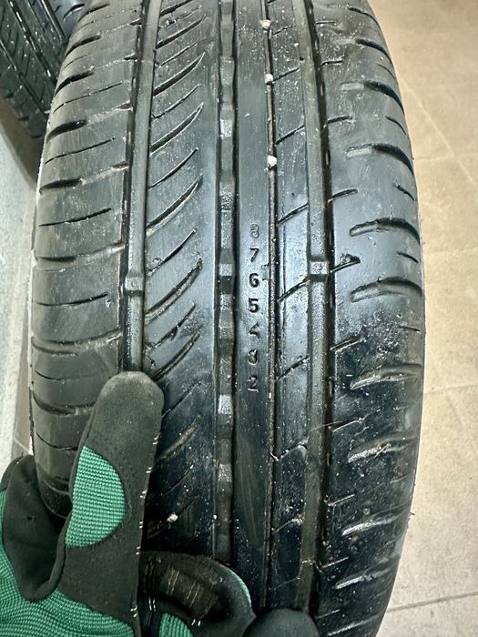 Летни гуми с джанти Nokian 195/70/15С - 7-8 мм
