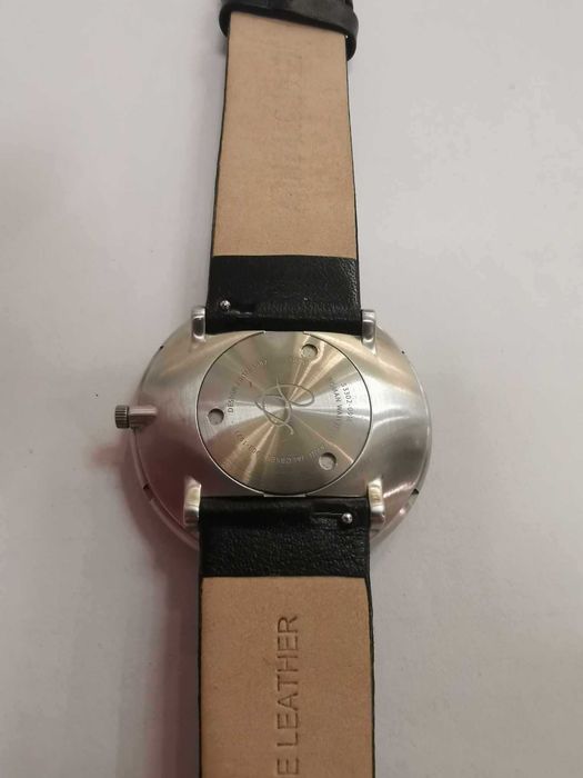 Унисекс часовник Arne Jacobsen Roman